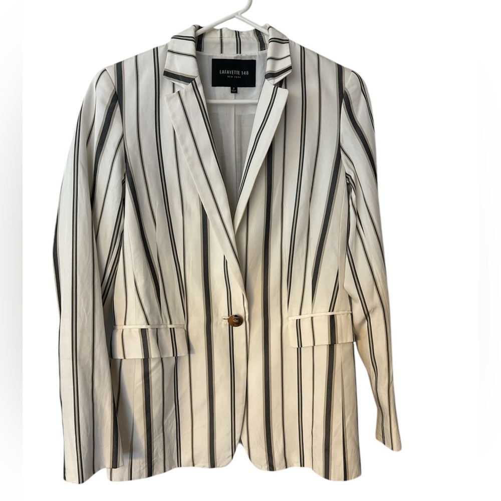 Lafayette 148 New York Striped Single-Breasted Single Button Silk Blend Blazer